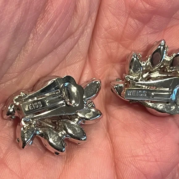 Vintage Eisenberg Ice AB Rhinstone Brooch & Weiss Clip On Earrings - Picture 12 of 12